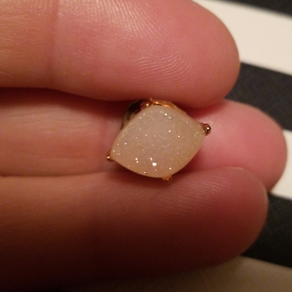 Keep druzy charm